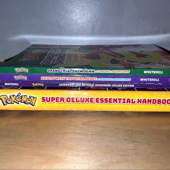 Pokemon deluxe guidebook/mythical handbook/graphic novel lot - Picture 9 of 13